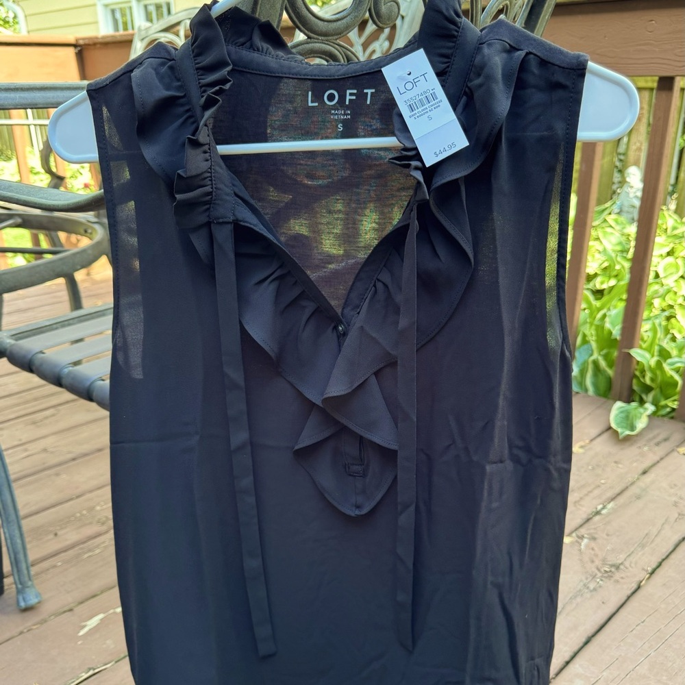 NWT Black ruffled neck sleeveless blouse